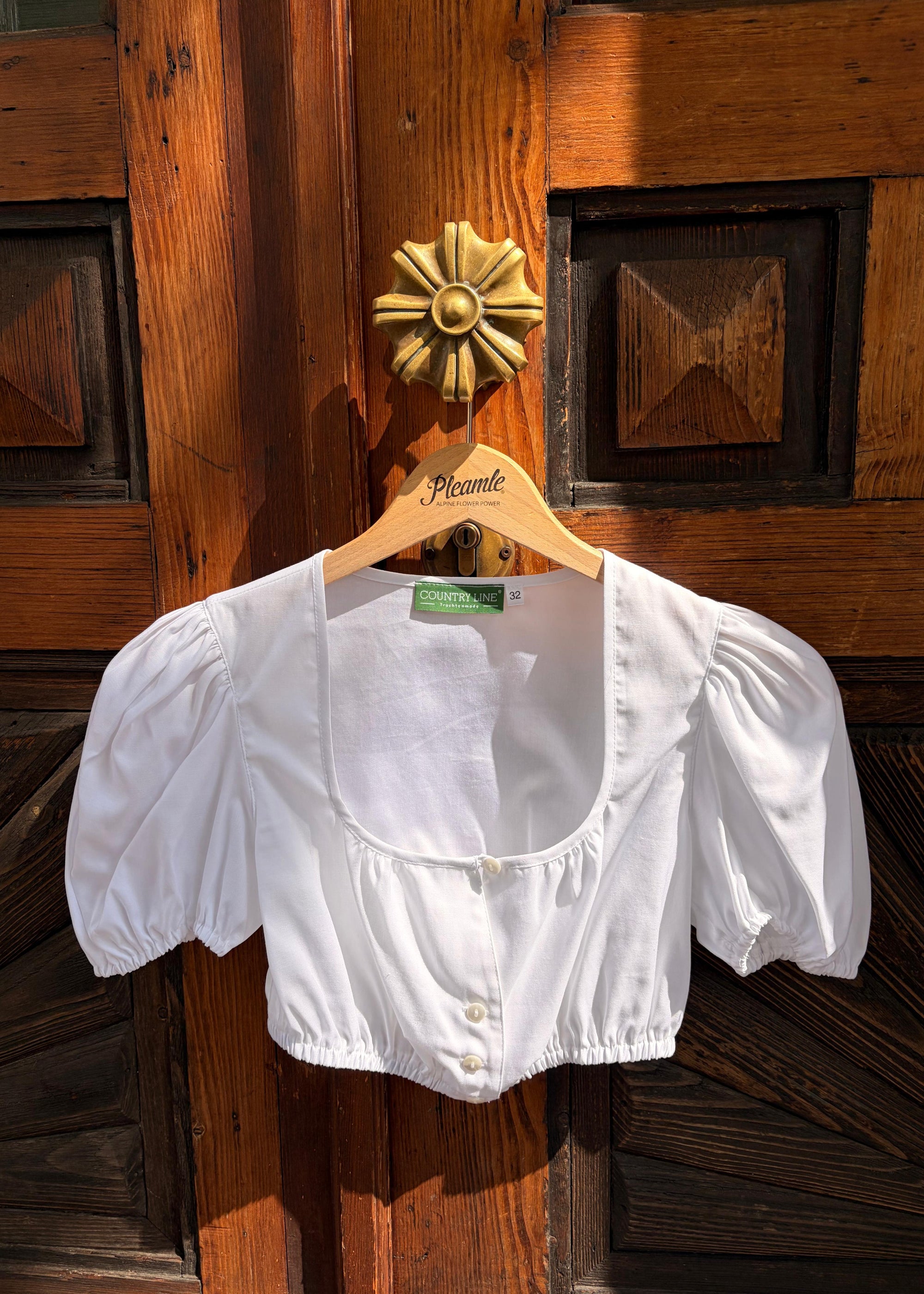 Country Line Dirndlbluse Weiß