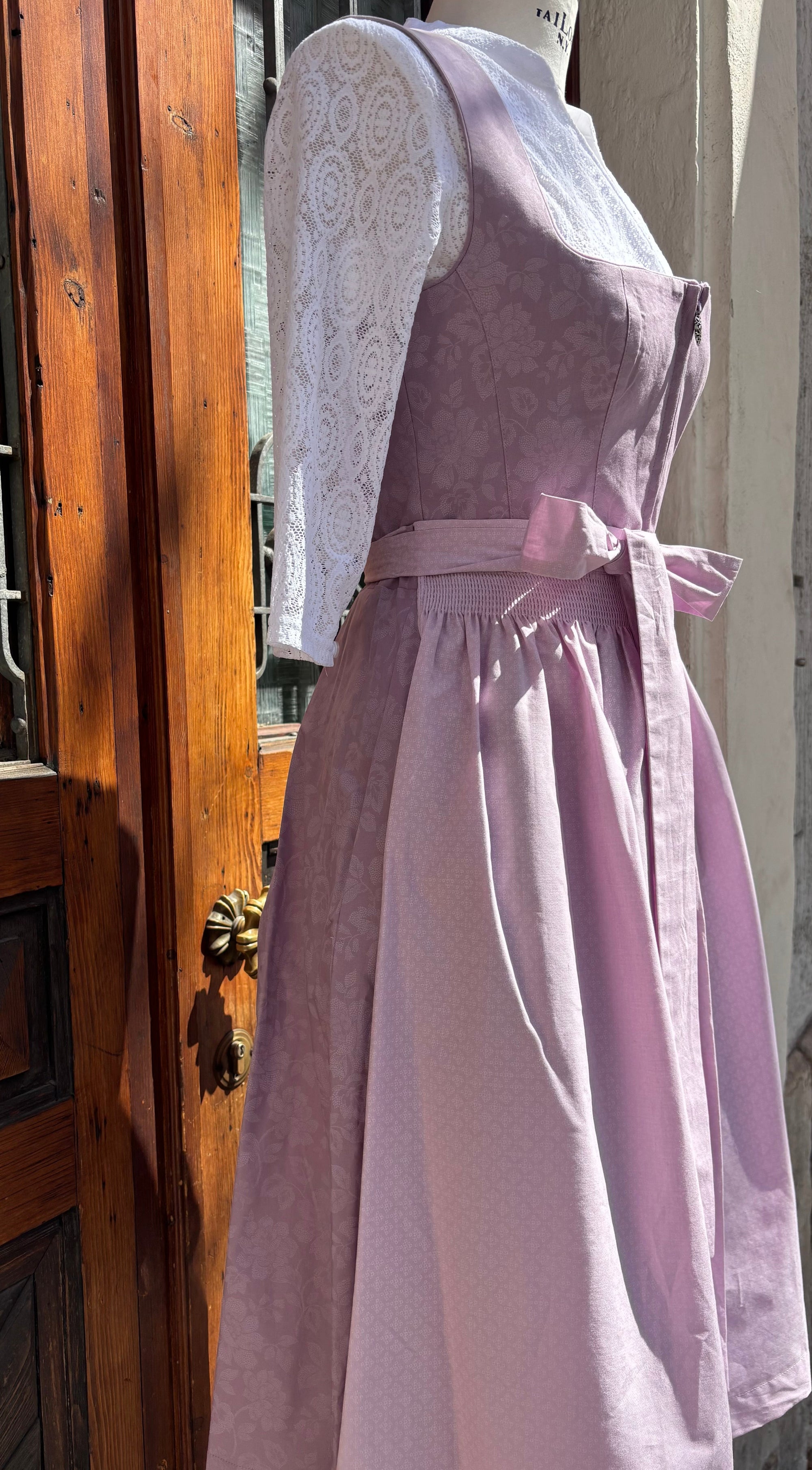 Country Line Dirndl Lila