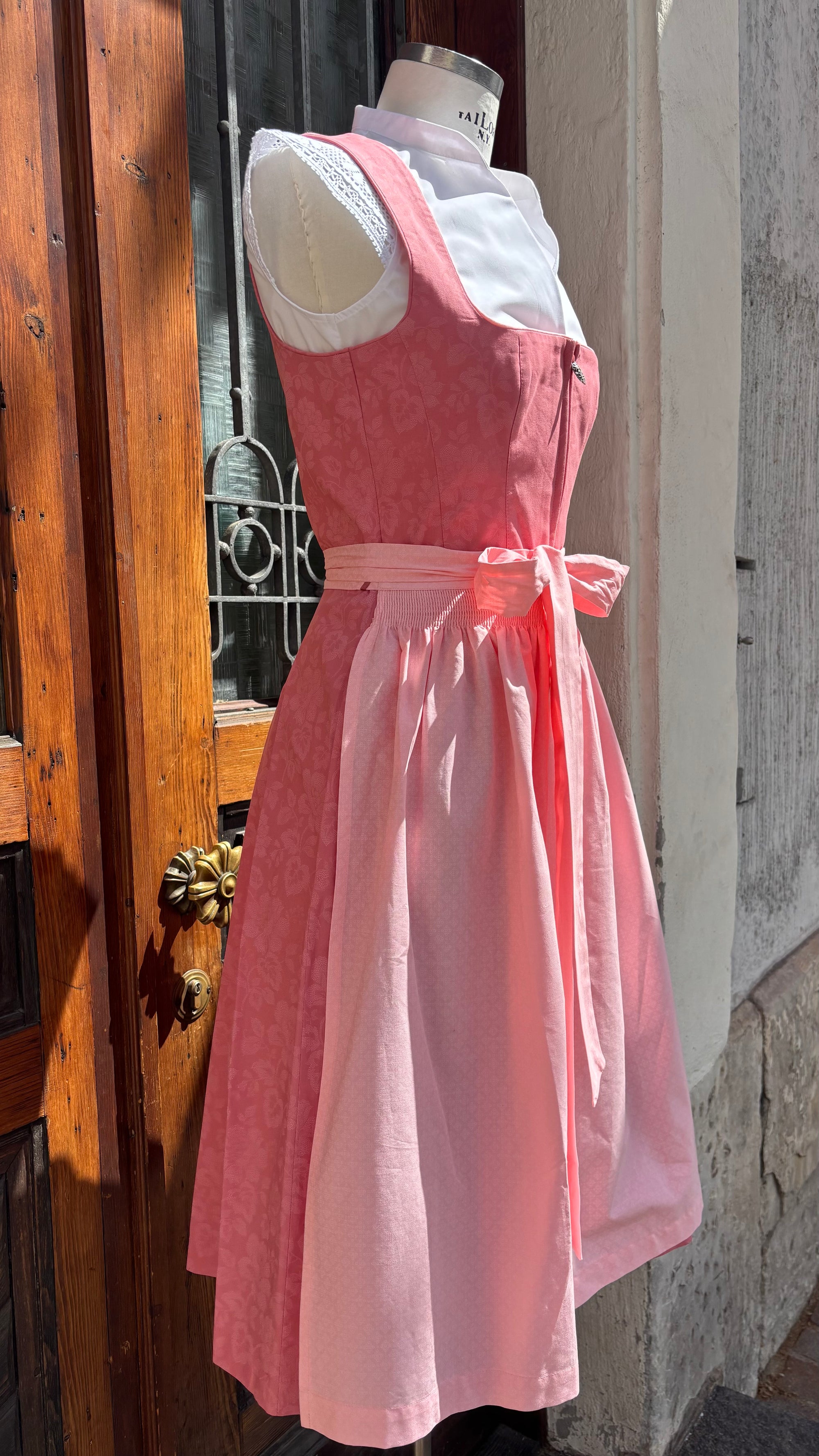 Country Line Dirndl Rosa